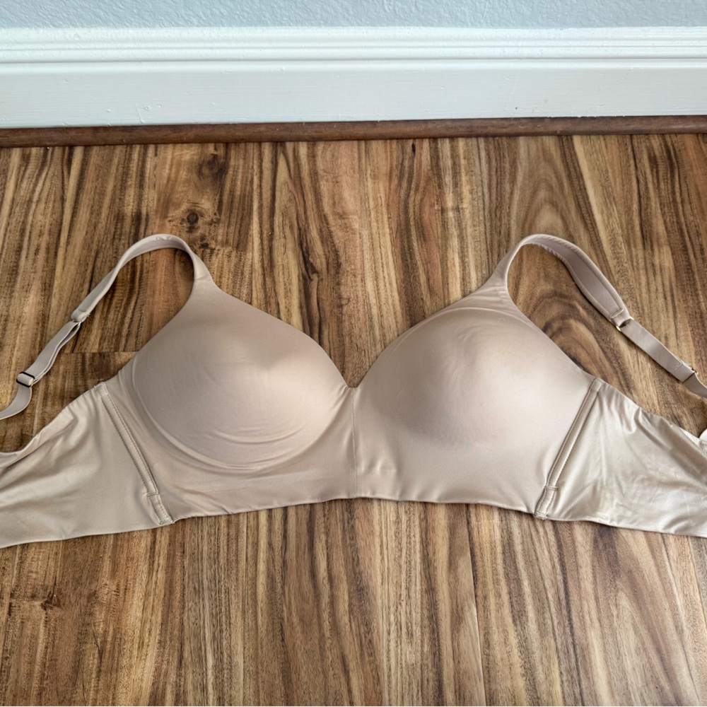 Natori Revelation Wireless Contour Bra 36DDD